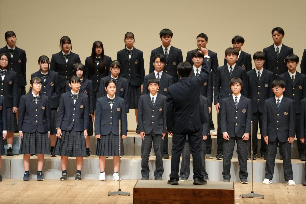 感動の校内音楽祭