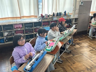 鍵盤ハーモニカ発表会