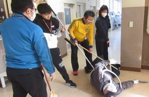 不審者侵入時に対する避難訓練