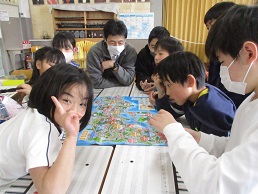 縦割り清掃と縦割り遊び