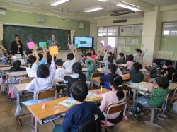 【第３学年】楽しみにしていた外国語活動