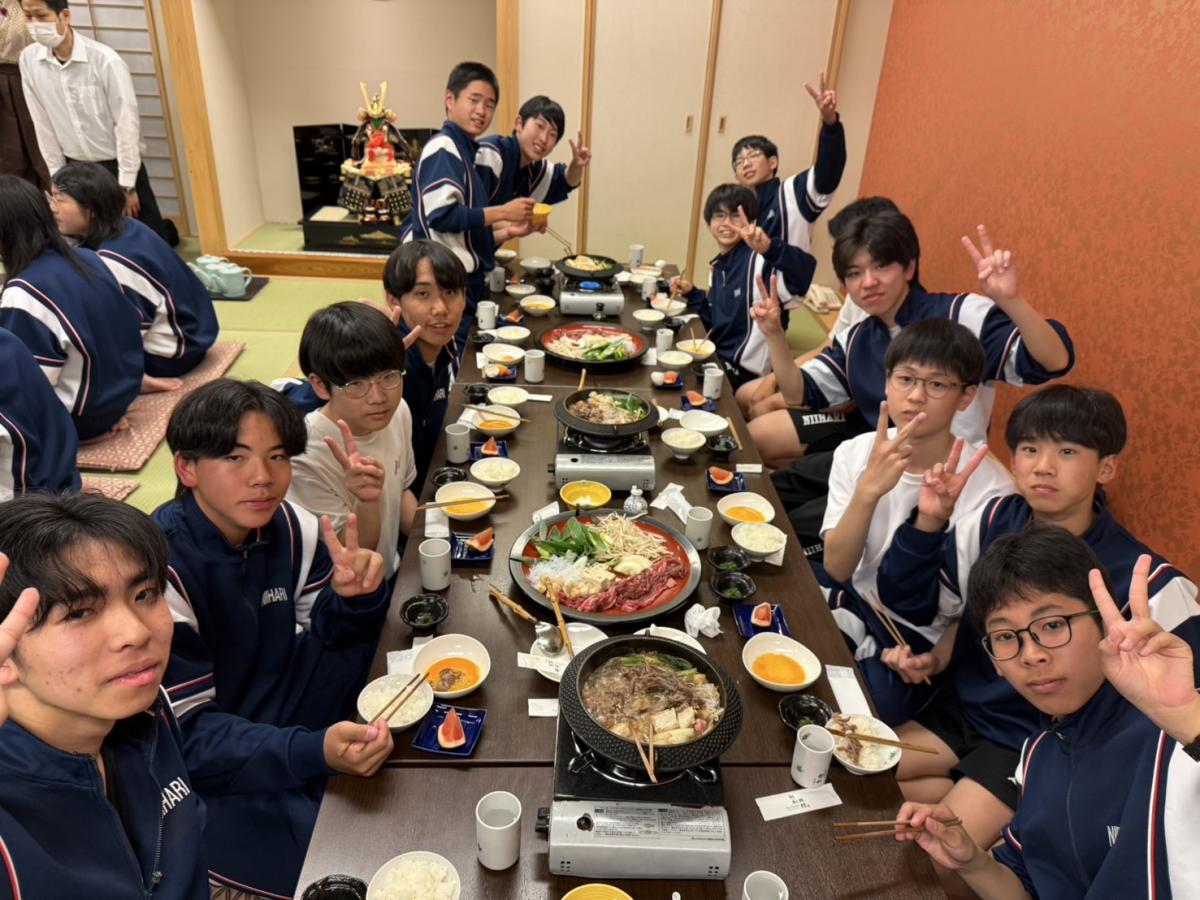 ９年生　修学旅行　２日目夕食