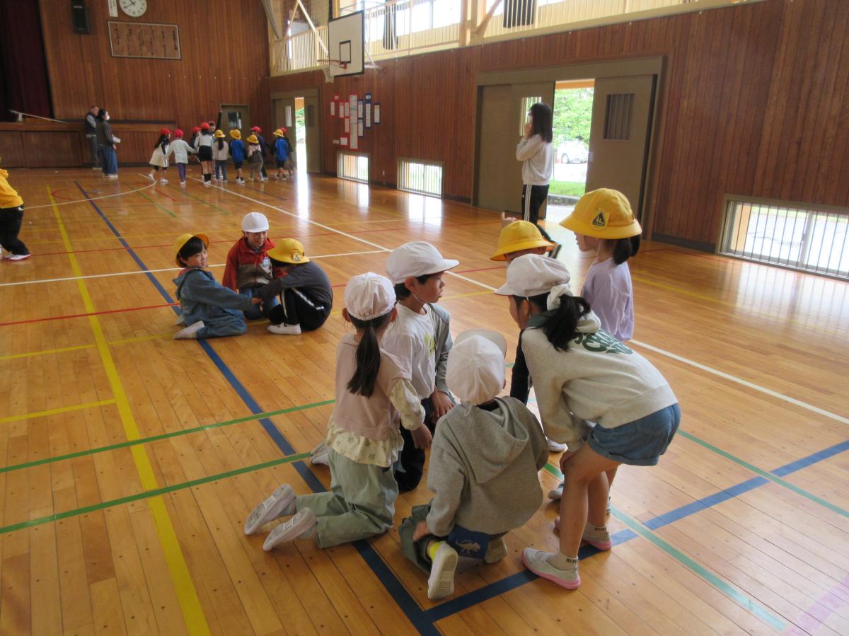 ５月２日（金）１・２年生交流会を行いました。