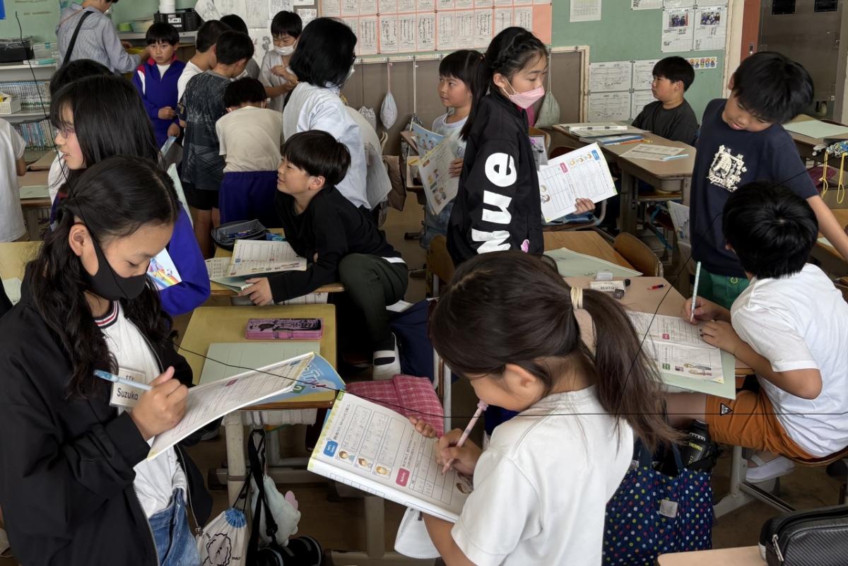 4年生外国語活動「I　like～.　Do　you　like～？」