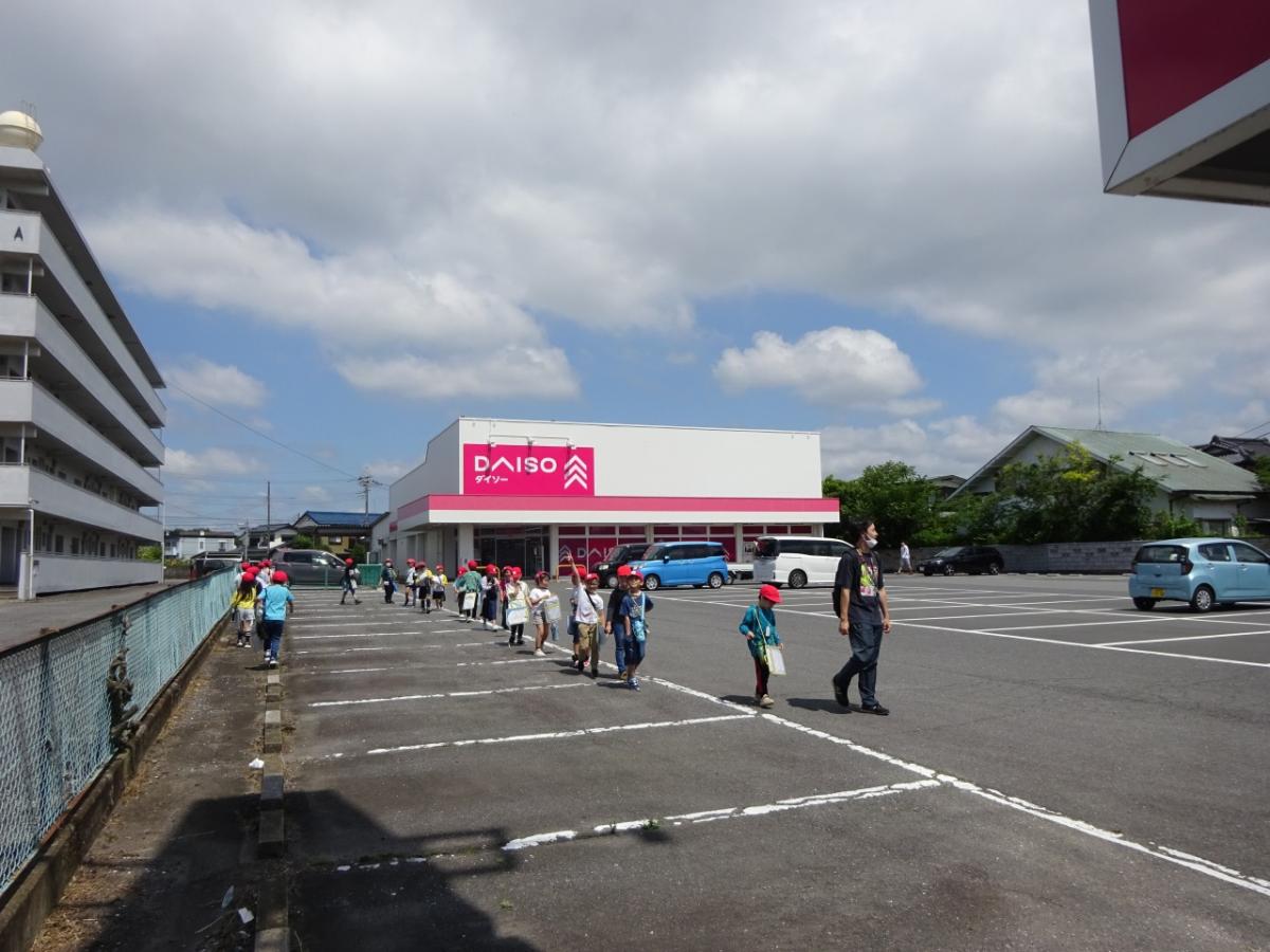2年生生活科「町たんけん」