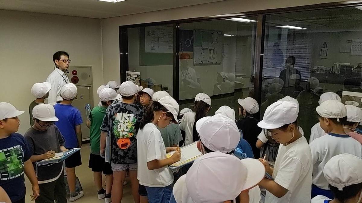 ４年生　校外学習