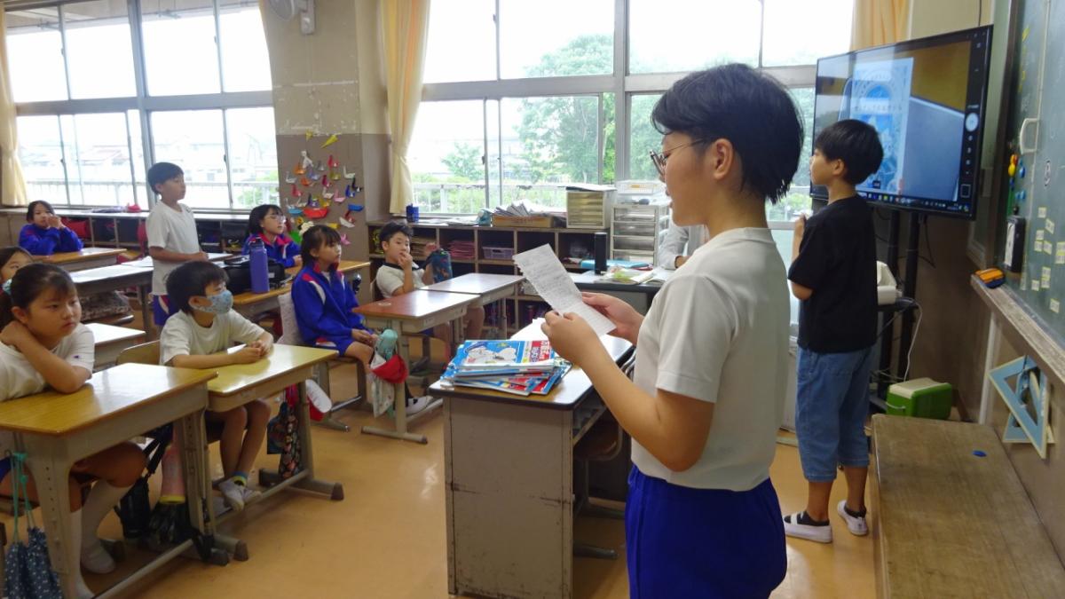 図書委員会「おすすめの本を紹介しよう」