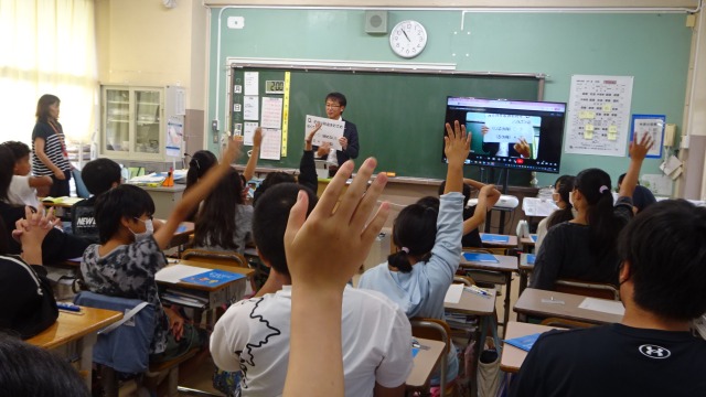 ６年生社会科　「出前授業：租税教室」